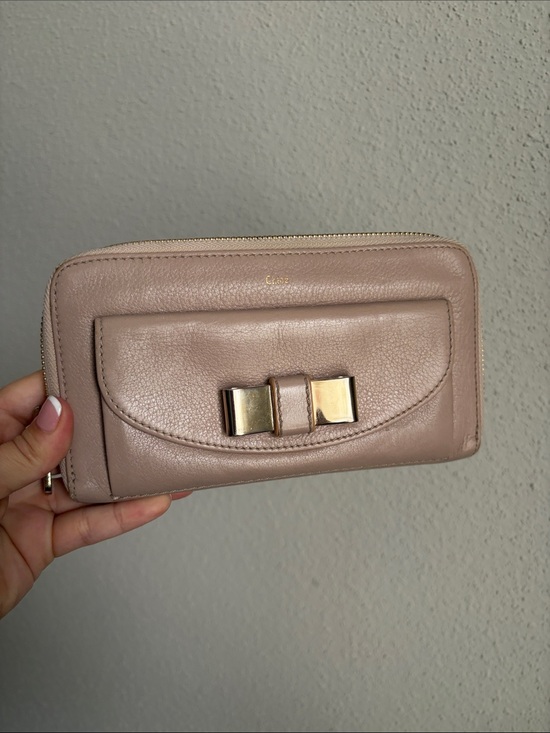 Chloe Handbags - CHLOE Blush Nude Calf Leather Bow Continental Wallet Clutch